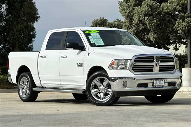 2016 Ram 1500 Big Horn 4WD photo