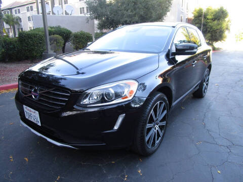 2016 Volvo XC60 T5 Drive-E Platinum FWD photo