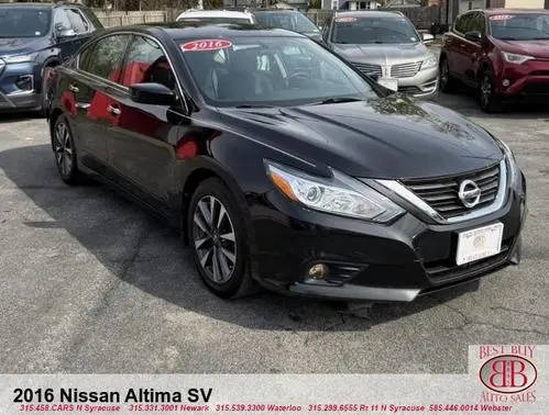 2016 Nissan Altima 2.5 SV FWD photo