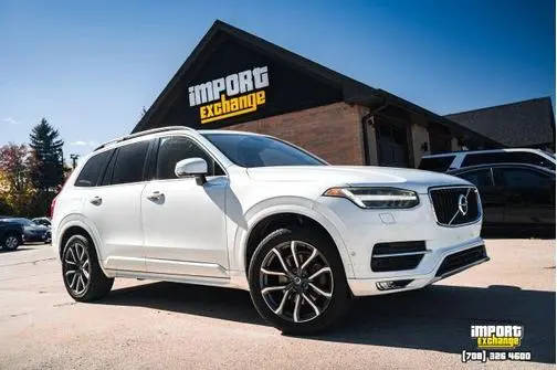 2016 Volvo XC90 T6 Momentum AWD photo