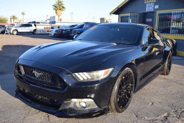 2017 Ford Mustang GT Premium RWD photo