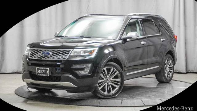 2017 Ford Explorer Platinum 4WD photo