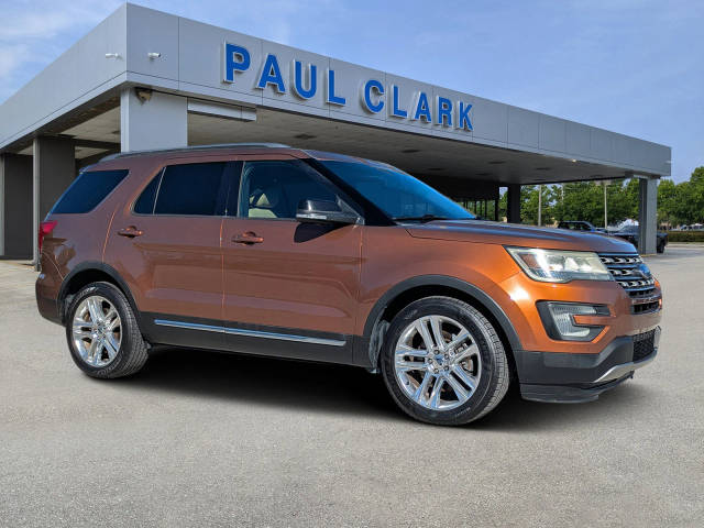 2017 Ford Explorer XLT FWD photo
