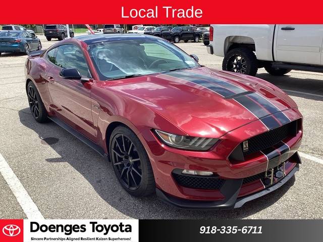 2017 Ford Mustang Shelby GT350 RWD photo