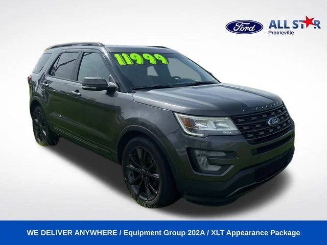 2017 Ford Explorer XLT FWD photo