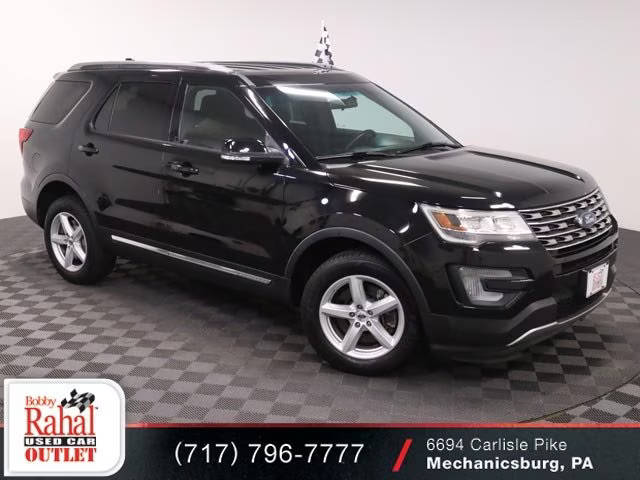 2017 Ford Explorer XLT 4WD photo