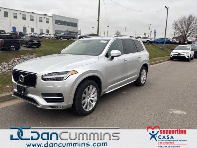 2016 Volvo XC90 T6 Momentum AWD photo