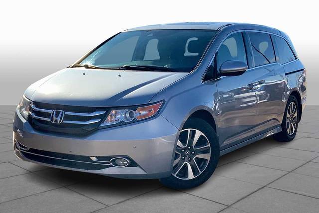 2016 Honda Odyssey Touring FWD photo