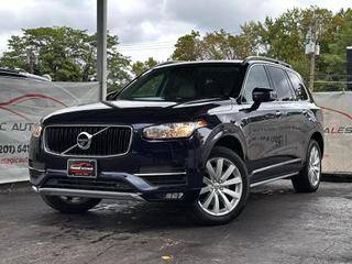 2016 Volvo XC90 T6 Momentum AWD photo