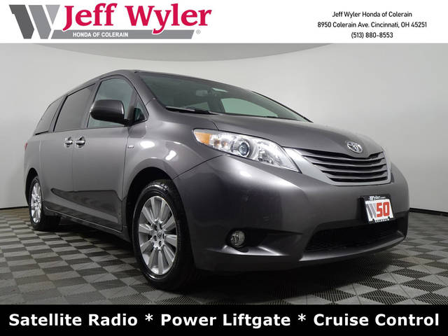 2016 Toyota Sienna XLE Premium AWD photo