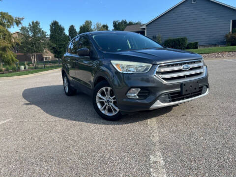 2017 Ford Escape SE FWD photo