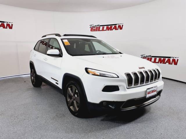 2016 Jeep Cherokee Latitude FWD photo