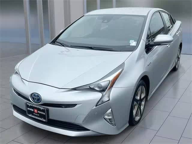 2016 Toyota Prius Four Touring FWD photo