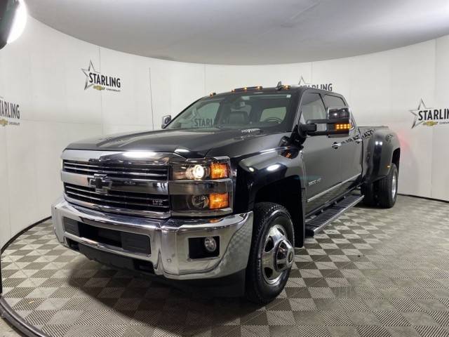 2016 Chevrolet Silverado 3500HD LTZ 4WD photo