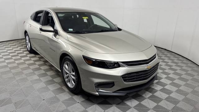 2016 Chevrolet Malibu LT FWD photo