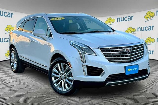 2017 Cadillac XT5 Platinum AWD AWD photo