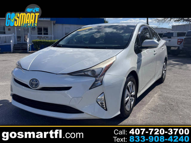 2016 Toyota Prius Three FWD photo