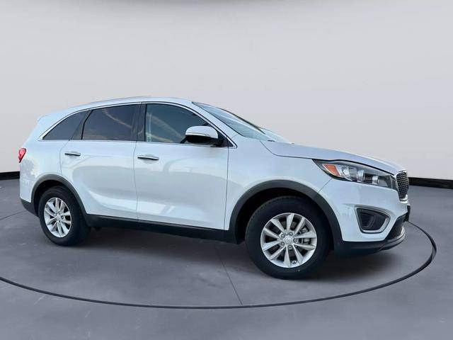 2017 Kia Sorento LX FWD photo