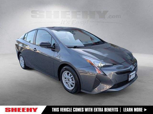 2016 Toyota Prius Two FWD photo