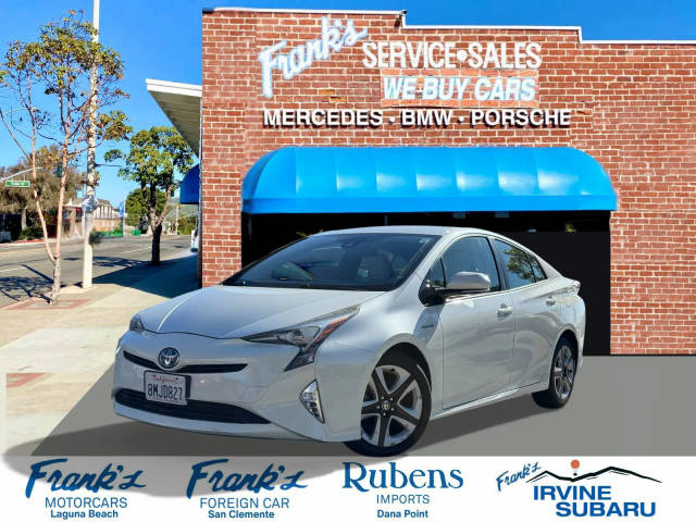 2016 Toyota Prius Three Touring FWD photo