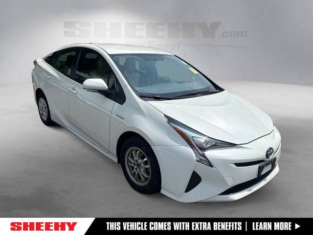 2016 Toyota Prius Two FWD photo