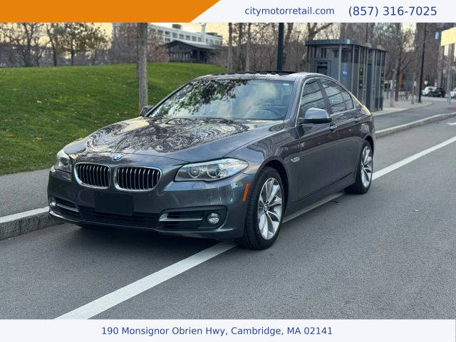 2016 BMW 5 Series 528i xDrive AWD photo