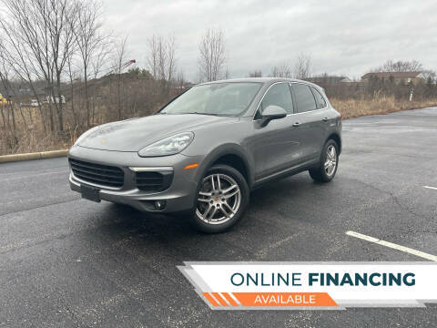 2016 Porsche Cayenne  AWD photo