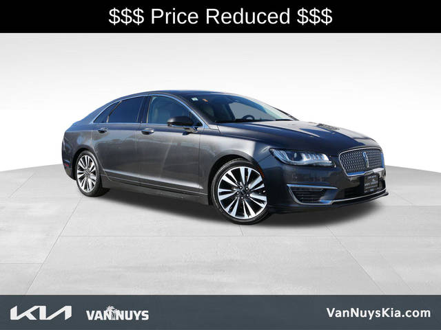 2017 Lincoln MKZ Hybrid Reserve FWD photo