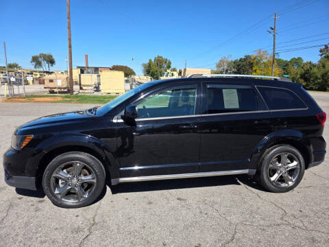2016 Dodge Journey Crossroad Plus FWD photo