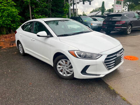 2017 Hyundai Elantra SE FWD photo