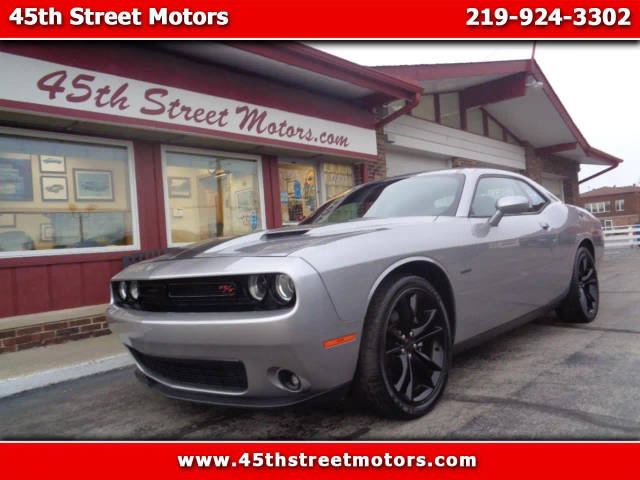 2016 Dodge Challenger R/T RWD photo
