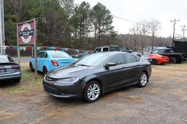 2016 Chrysler 200 Touring FWD photo