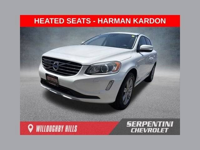 2016 Volvo XC60 T6 Drive-E Platinum AWD photo