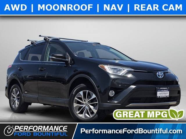 2016 Toyota RAV4 XLE AWD photo