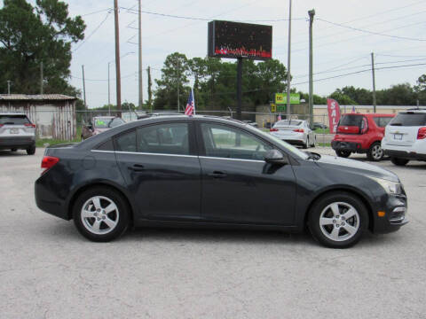 2016 Chevrolet Cruze LT FWD photo
