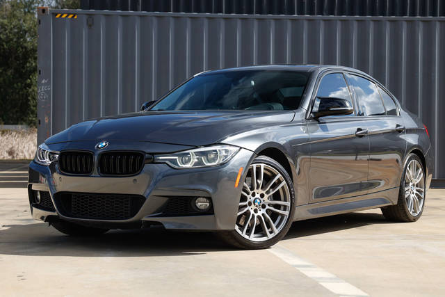 2016 BMW 3 Series 340i RWD photo