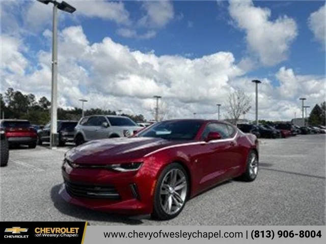 2017 Chevrolet Camaro 1LT RWD photo