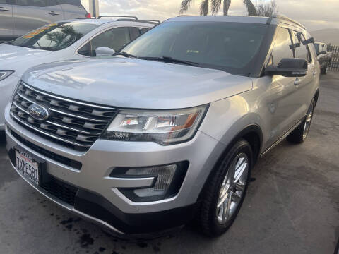 2017 Ford Explorer XLT FWD photo