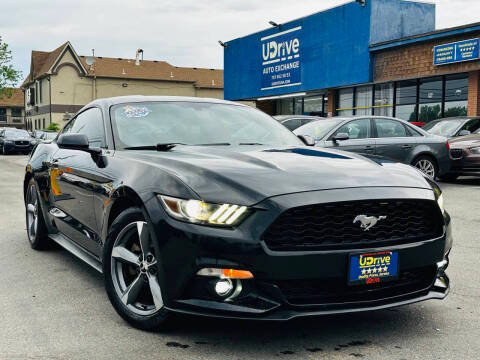 2017 Ford Mustang EcoBoost RWD photo