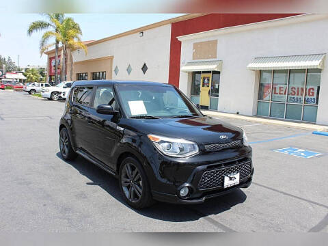 2016 Kia Soul + FWD photo
