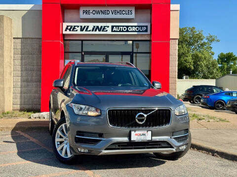 2016 Volvo XC90 T6 Momentum AWD photo