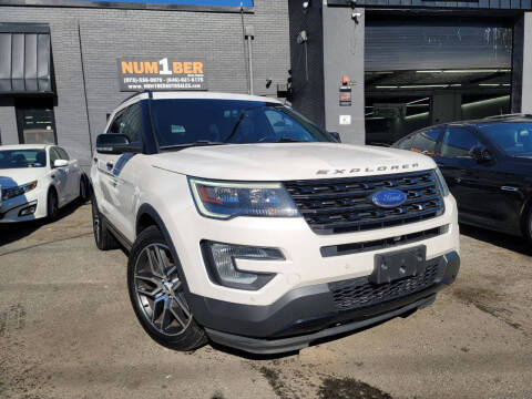 2017 Ford Explorer Sport 4WD photo