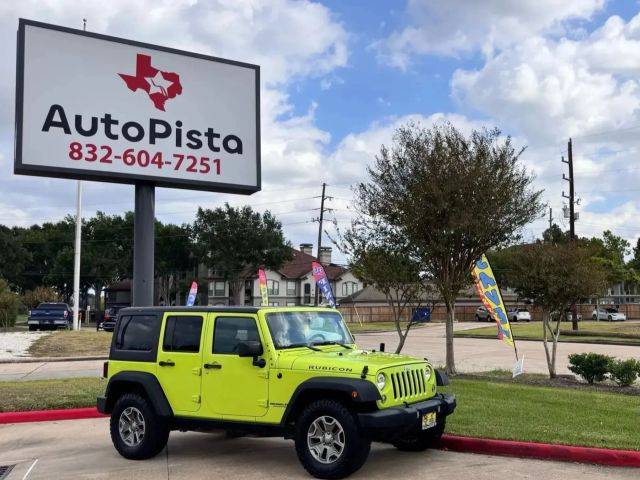 2016 Jeep Wrangler Unlimited Rubicon 4WD photo