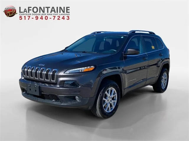 2016 Jeep Cherokee Latitude 4WD photo