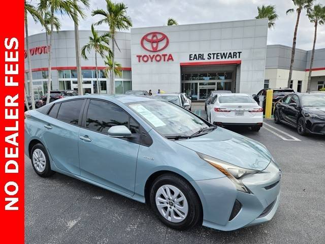 2016 Toyota Prius Two FWD photo