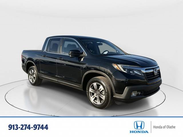 2017 Honda Ridgeline RTL-T AWD photo