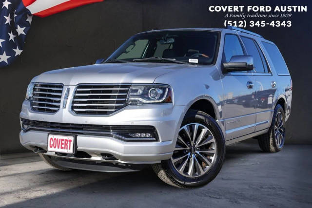 2017 Lincoln Navigator Select RWD photo