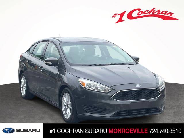 2016 Ford Focus SE FWD photo
