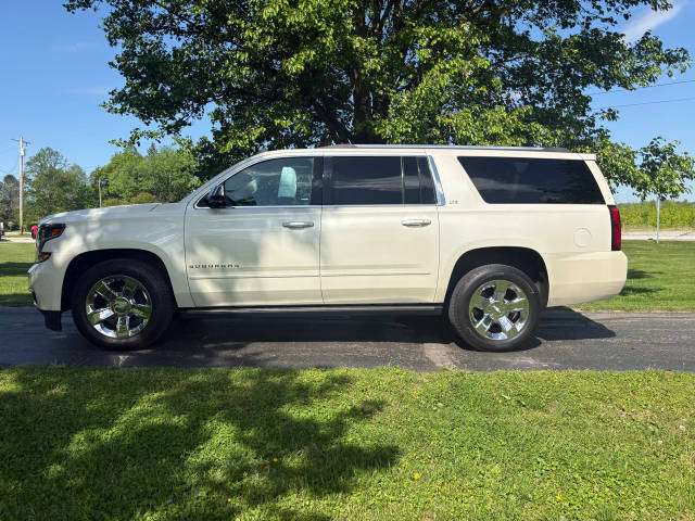 2015 Chevrolet Suburban LTZ 4WD photo