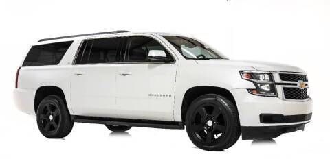 2016 Chevrolet Suburban LT RWD photo